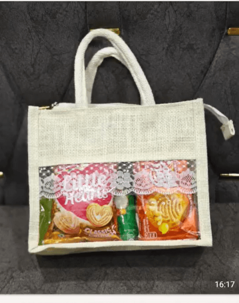 Gift & Novelty — photo 1